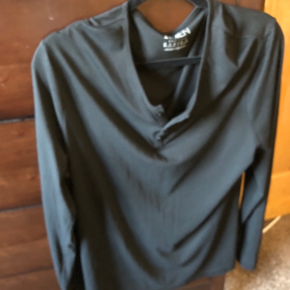 21 Men 3 Button Long Sleeve T Shirt black X large